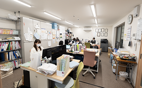 訪問介護スタッフの方が働いている様子の写真